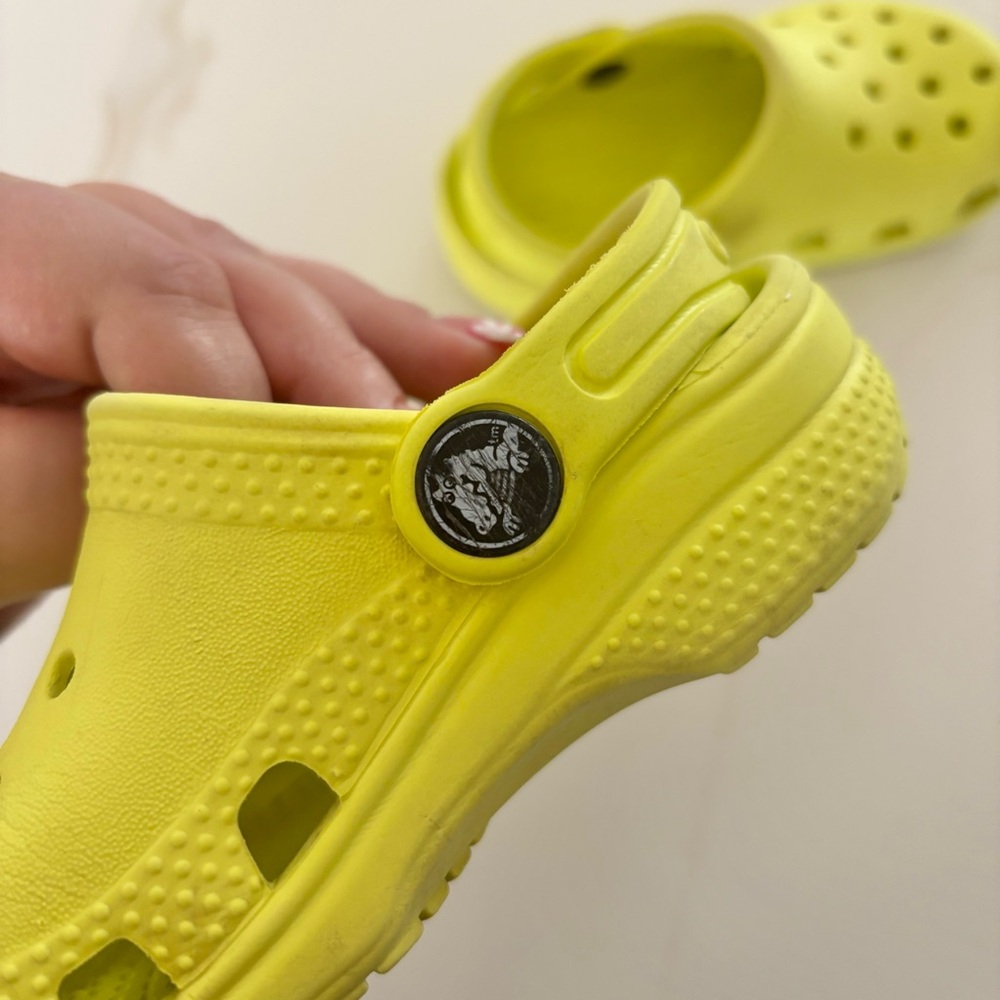 CROCS Classic Clog - Picture 6 of 6